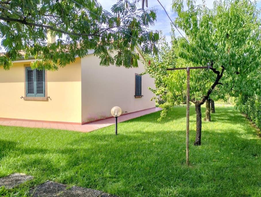Villetta Rio, Large Private Garden Cecina (Livorno) Esterno foto